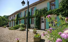 Les Chandelles Bed & Breakfast
